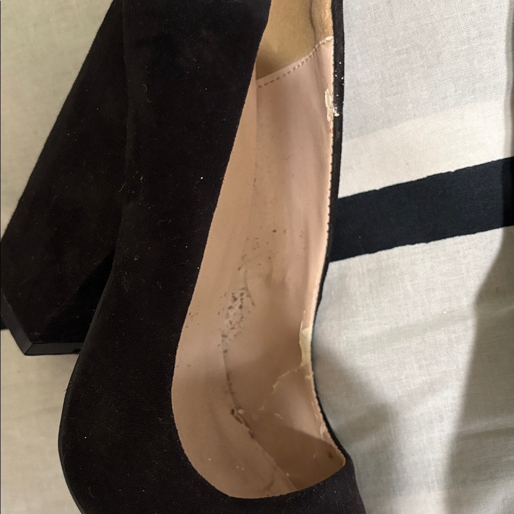 Heels - Picture 8 of 8
